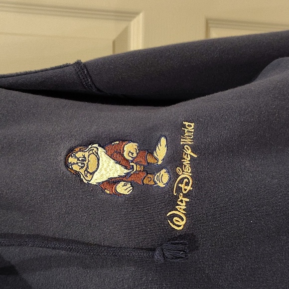 Disney Parks Navy up Up Sweatshirt Hooded Jacket Size Large Grumpy Dwarf Logo - Picture 2 of 9